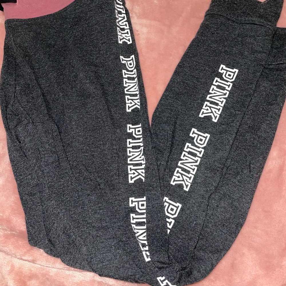 Victoria’s Secret PINK leggings